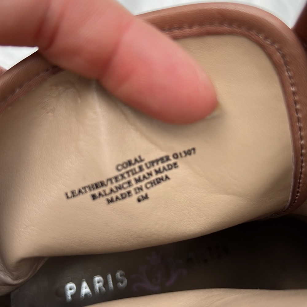Paris Hilton leather bootie - Picture 10 of 10
